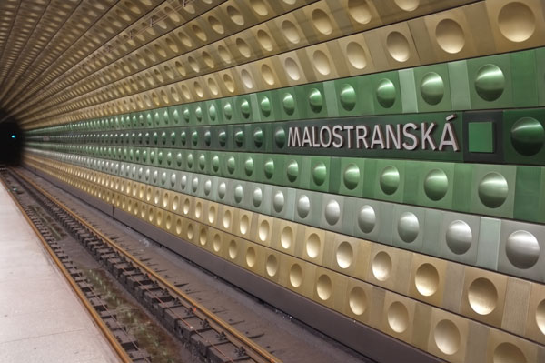 Lurk Through Prague 2011: subways